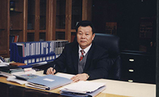 “做企业就像爬山”——访中国NBA玩球官方网董事长李建华